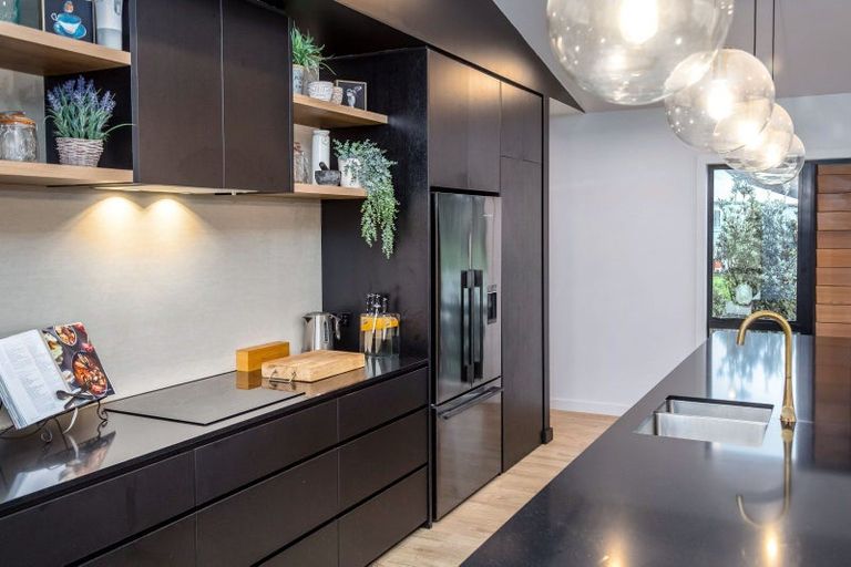 Photo of property in 52 Cross Creek Road, Western Lake, Featherston, 5773