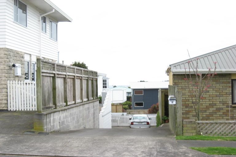 Photo of property in 7a Chatswood Grove, Fitzroy, New Plymouth, 4312