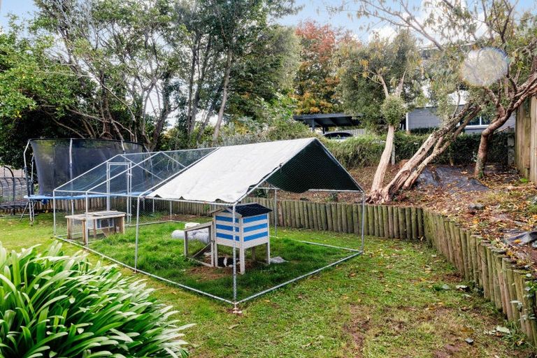 Photo of property in 44 Morrow Avenue, St Andrews, Hamilton, 3200