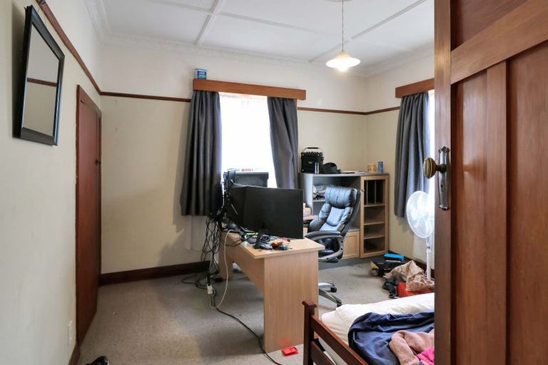 Photo of property in 8 Junction Street, Fairfield, Lower Hutt, 5011