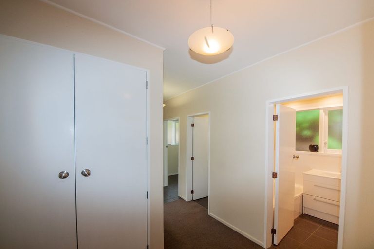 Photo of property in 3 Silverbirch Grove, Churton Park, Wellington, 6037
