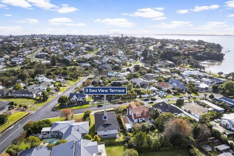 Photo of property in 3 Sea View Terrace, Cockle Bay, Auckland, 2014