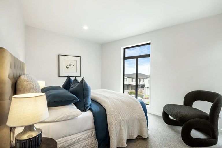 Photo of property in 69 Bearing Parade, Long Bay, Auckland, 0630