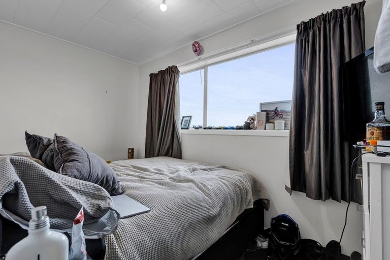 Photo of property in 4/194 Powderham Street, New Plymouth, 4310