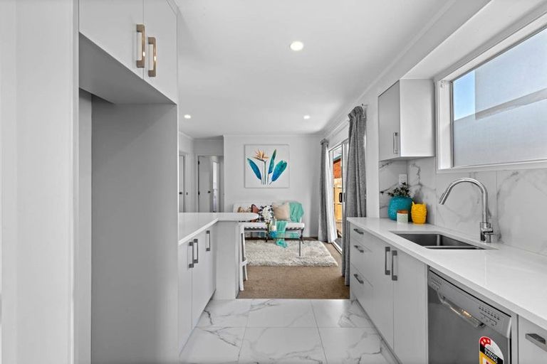 Photo of property in 8 Corric Hill, Torbay, Auckland, 0630