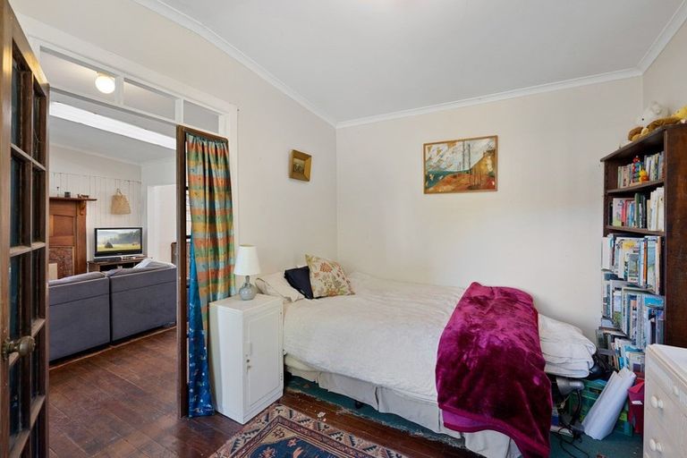 Photo of property in 16 Rangiuru Road, Otaki Beach, Otaki, 5512