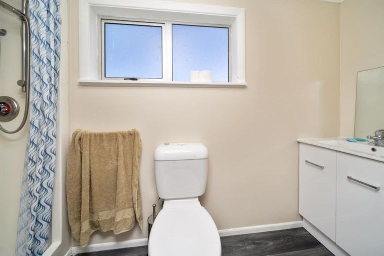 Photo of property in 22 Wellington Street, Hawera, 4610