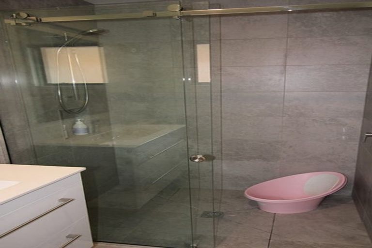 Photo of property in 8 Edwin Street, Caversham, Dunedin, 9012