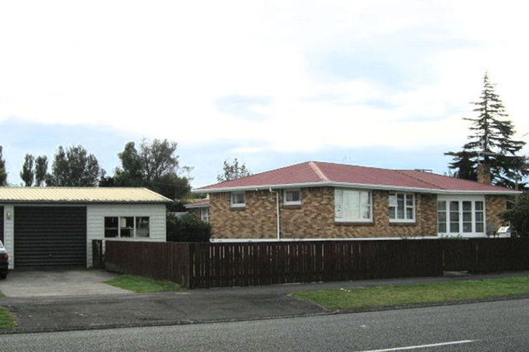 Photo of property in 71 Carrington Avenue, Silverdale, Hamilton, 3216