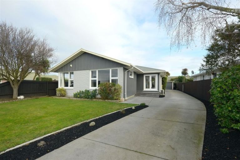 Photo of property in 51 Royalist Avenue, North New Brighton, Christchurch, 8083