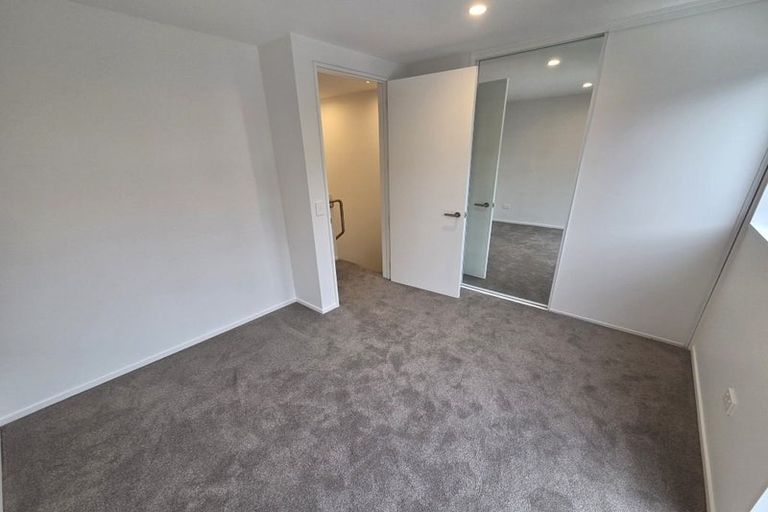 Photo of property in 5/13 Donald Place, St Albans, Christchurch, 8014