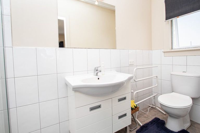 Photo of property in 83a Hall Street, Cambridge, 3434