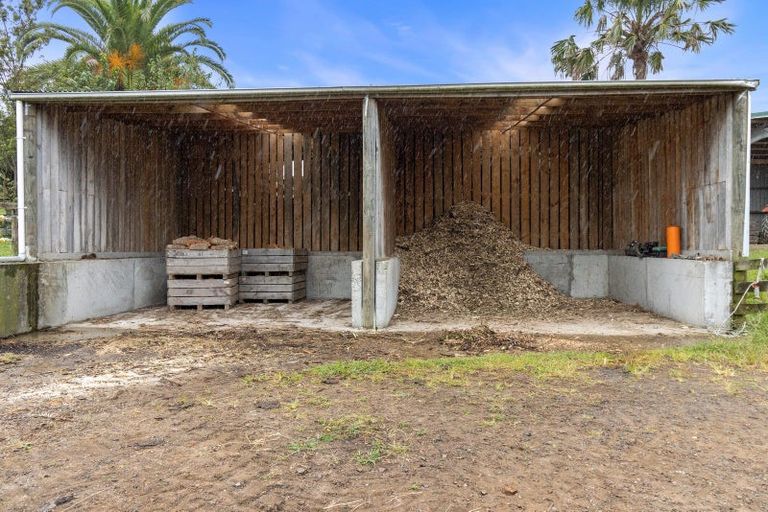 Photo of property in 800 Tuhikaramea Road, Ngahinapouri, Hamilton, 3290