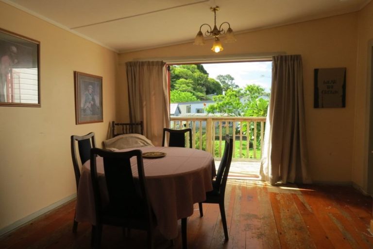 Photo of property in 205 Hauraki Road, Coromandel, 3506