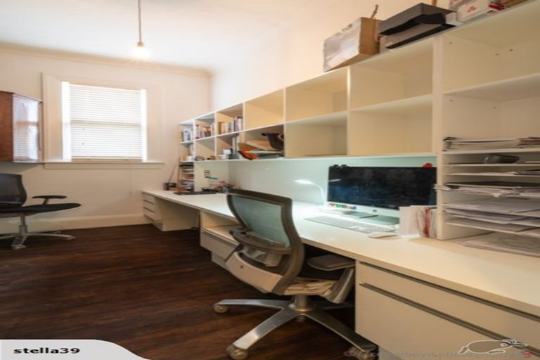 Photo of property in 22 Exeter Street, Lyttelton, 8082