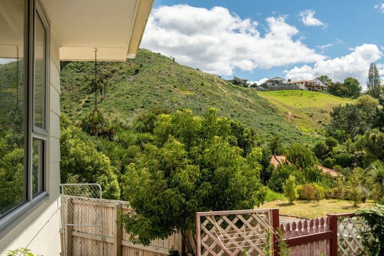 Photo of property in 12 Farrow Way, Welcome Bay, Tauranga, 3112