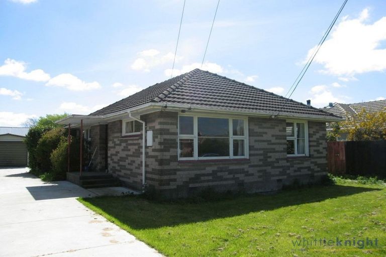Photo of property in 12 Haslett Place, Upper Riccarton, Christchurch, 8041