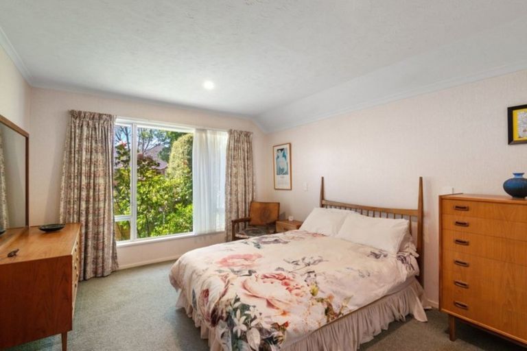 Photo of property in 1 Thoresby Mews, Avonhead, Christchurch, 8042