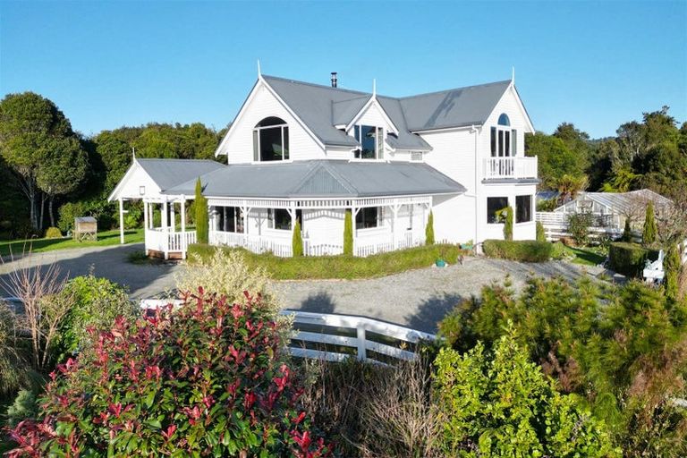Photo of property in 84 Maori Creek Road, Marsden, Greymouth, 7872