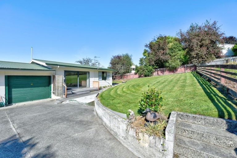 Photo of property in 3 Vogel Street, Gore, 9710