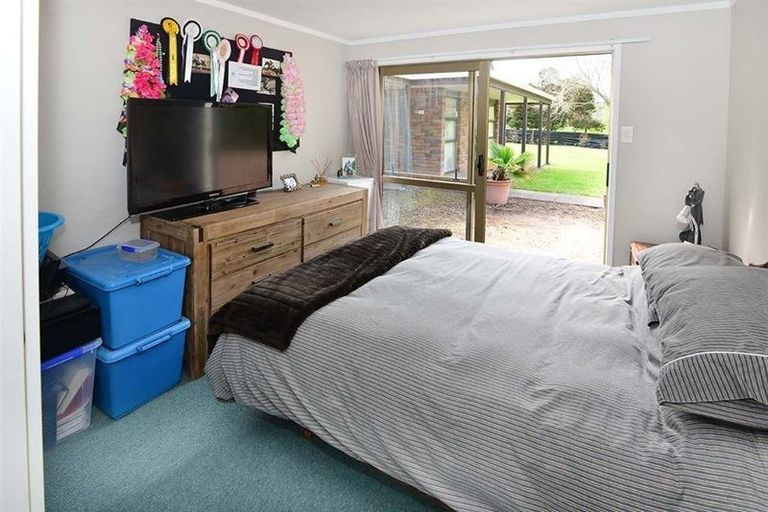 Photo of property in 28 Blackbridge Road, Dairy Flat, Albany, 0794