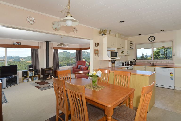 Photo of property in 370 Vinegar Hill Road, Kauri, Kamo, 0185