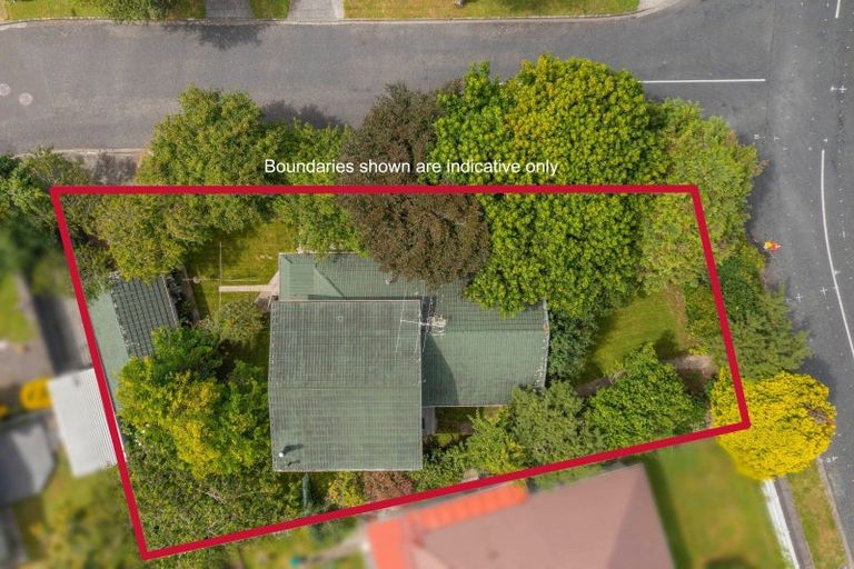 Photo of property in 31 Holyoake Crescent, Avalon, Lower Hutt, 5011