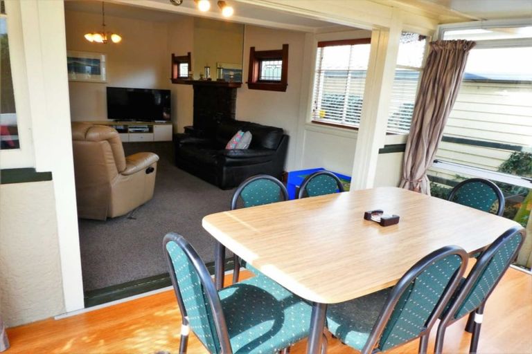 Photo of property in 38 North Parade, Richmond, Christchurch, 8013