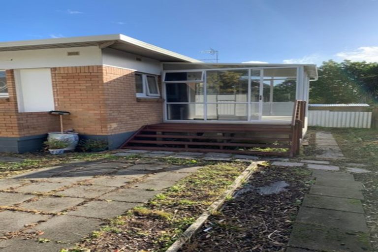 Photo of property in 2/33 Rodney Street, Howick, Auckland, 2014