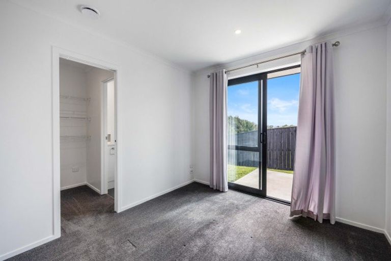 Photo of property in 19 Tahuna Minhinnick Drive, Glenbrook, Waiuku, 2681