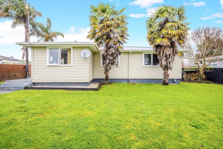 Photo of property in 3 Marybeth Place, Rosehill, Papakura, 2113