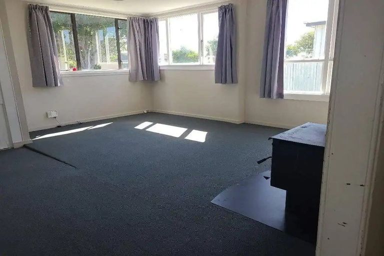 Photo of property in 36 Maitland Street, Strathern, Invercargill, 9812