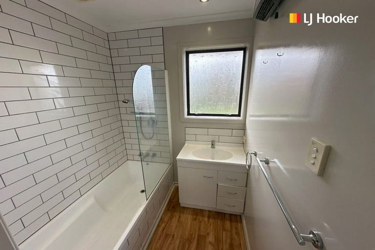 Photo of property in 6 Stephen Street, Halfway Bush, Dunedin, 9010