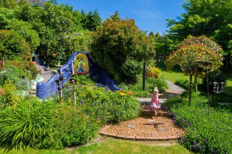 Photo of property in 255 Mapara Road, Acacia Bay, Taupo, 3385