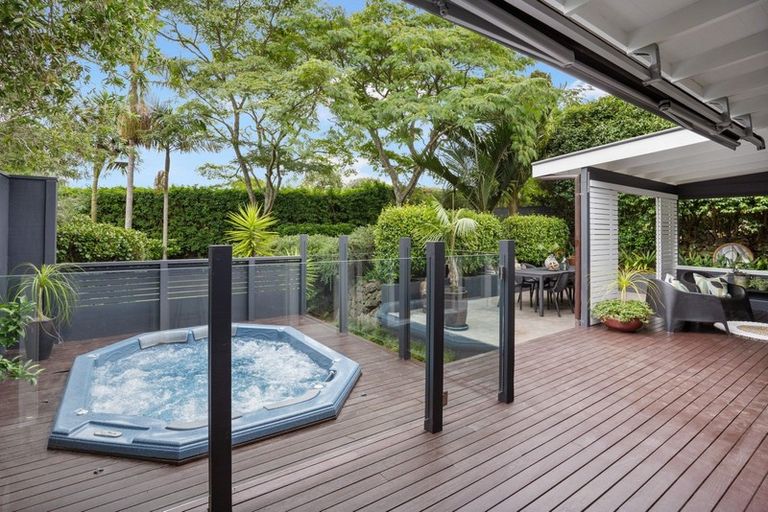 Photo of property in 39 Esplanade Road, Mount Eden, Auckland, 1024