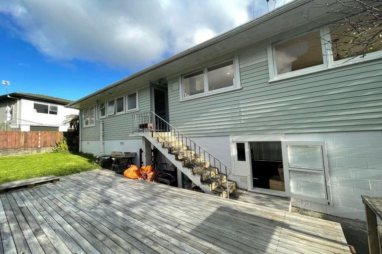 Photo of property in 34 Marriott Road, Pakuranga, Auckland, 2010