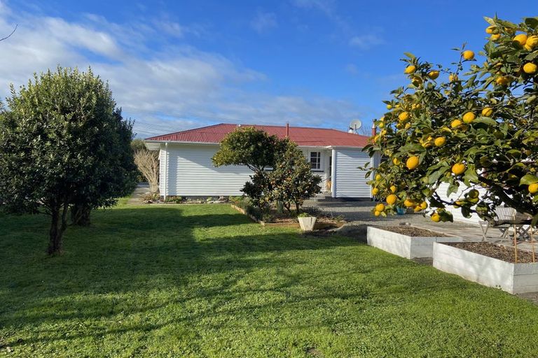 Photo of property in 54 Daniell Street, Featherston, 5710