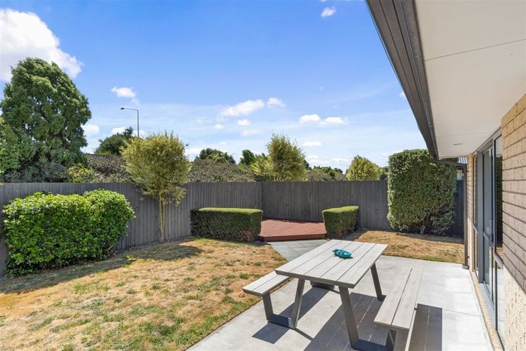 Photo of property in 51 Somerville Crescent, Aidanfield, Christchurch, 8025