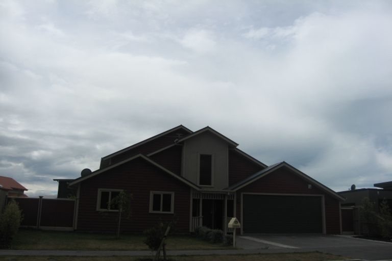 Photo of property in 8 Excalibur Place, Burwood, Christchurch, 8083