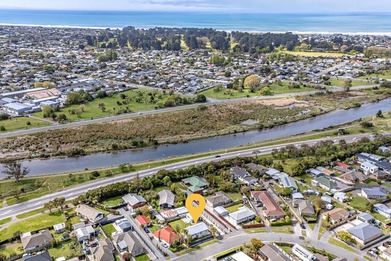 Photo of property in 48 Meon Street, Aranui, Christchurch, 8061