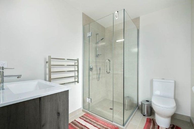 Photo of property in 17 Moraine Place, Lake Hawea, Wanaka, 9382