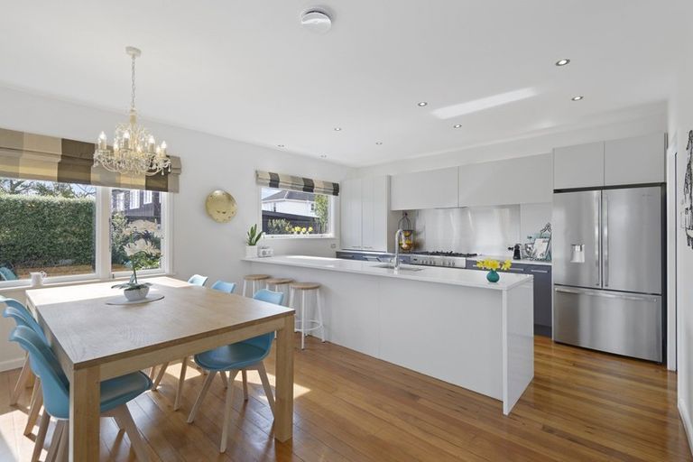 Photo of property in 60a Bryndwr Road, Bryndwr, Christchurch, 8052