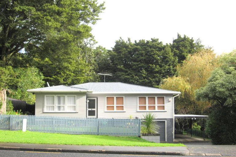 Photo of property in 11 Claude Road, Hillpark, Auckland, 2102