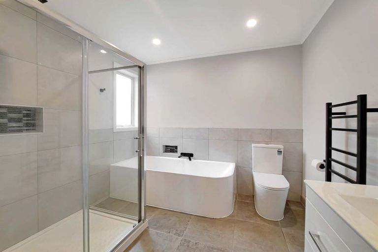 Photo of property in 50 Seddon Street, Naenae, Lower Hutt, 5011