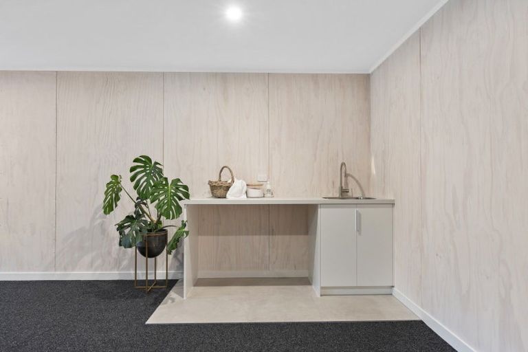 Photo of property in 207 South Street, Feilding, 4702