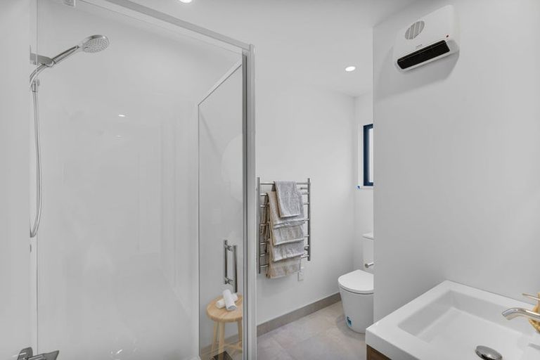 Photo of property in 2/74 Grenville Street, Waltham, Christchurch, 8011