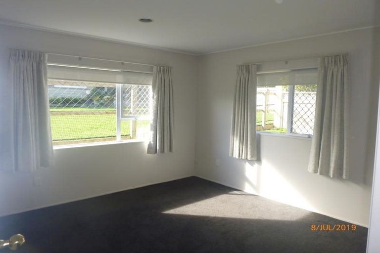 Photo of property in 369a Hobsonville Road, Hobsonville, Auckland, 0618