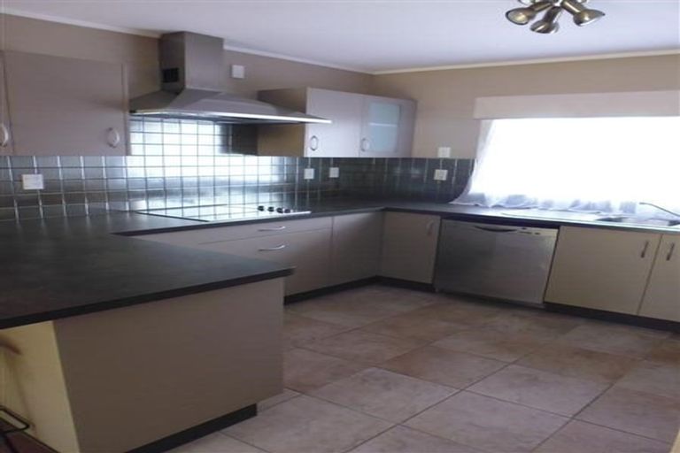 Photo of property in 57 Opaheke Road, Opaheke, Papakura, 2113