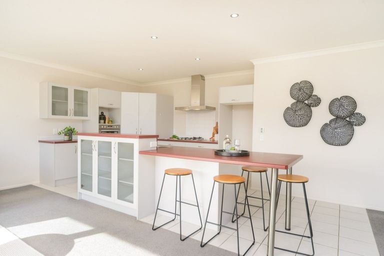 Photo of property in 26 Stonebridge Heights, Feilding, 4702