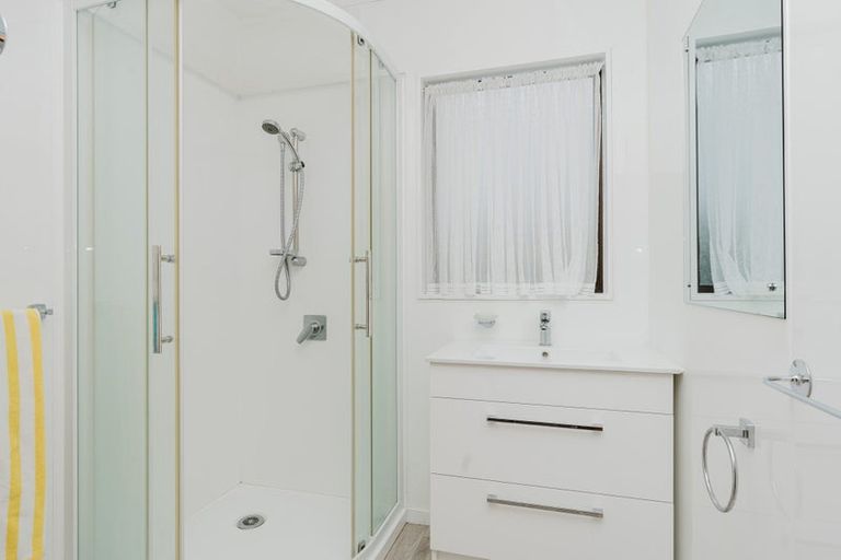 Photo of property in 617a Harbour View Road, Whangamata, 3620